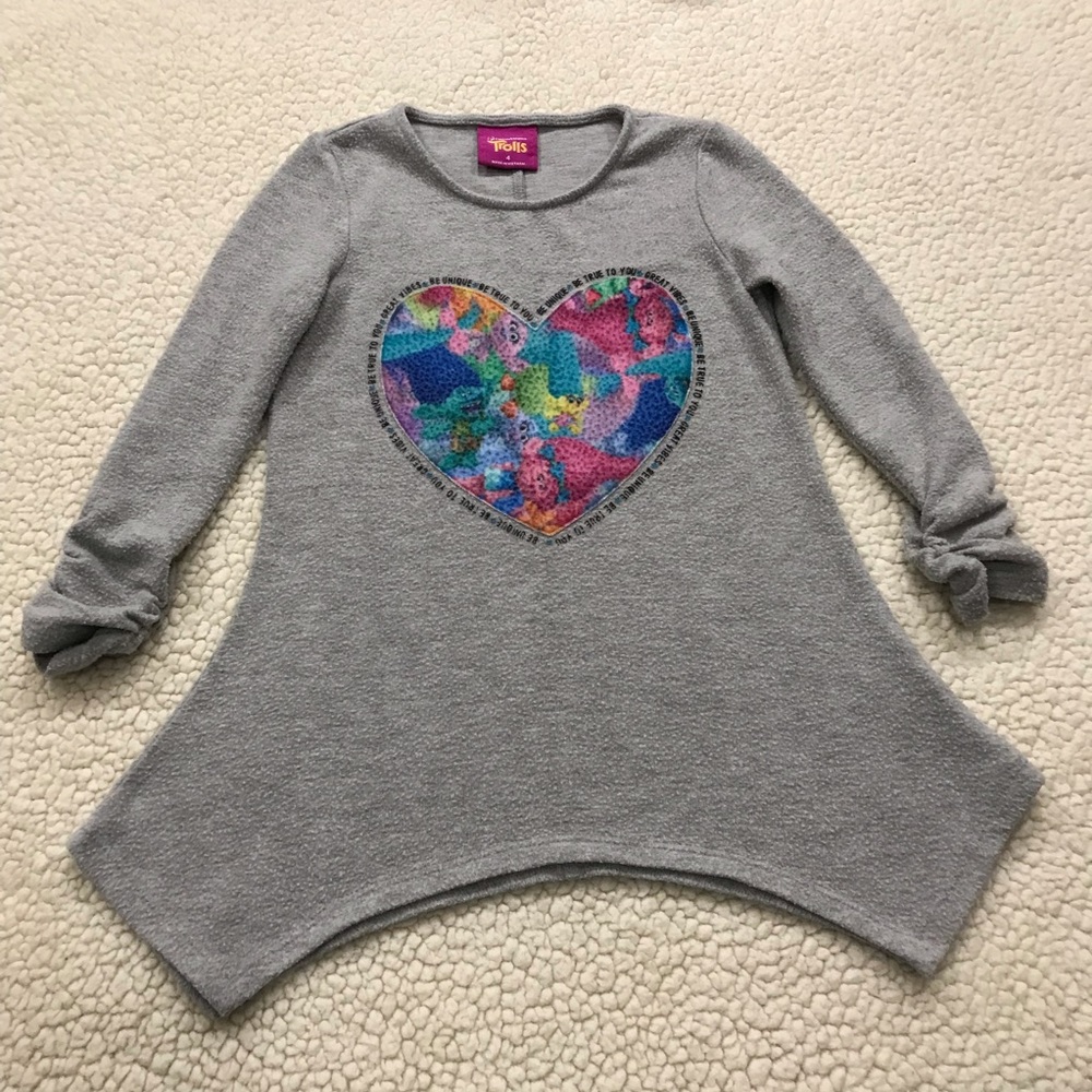 DreamWorks Trolls LS Blouse w/ Flare Sides & Gathered Cuffs 
Size XS 4 / 5